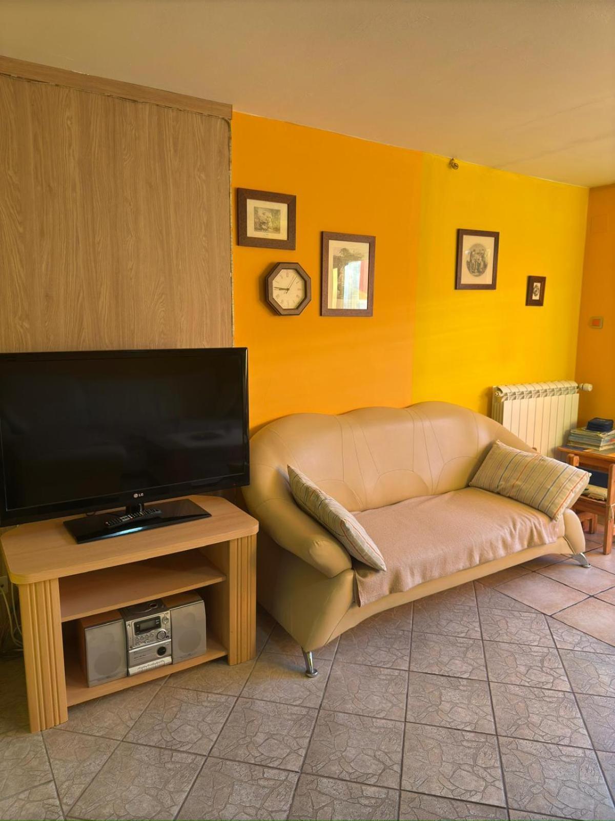Sobe-Apartma Maribor Buitenkant foto