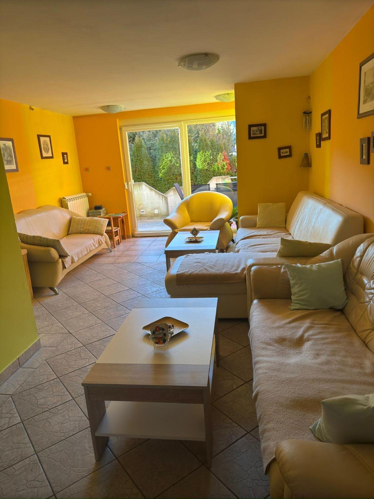 Sobe-Apartma Maribor Buitenkant foto