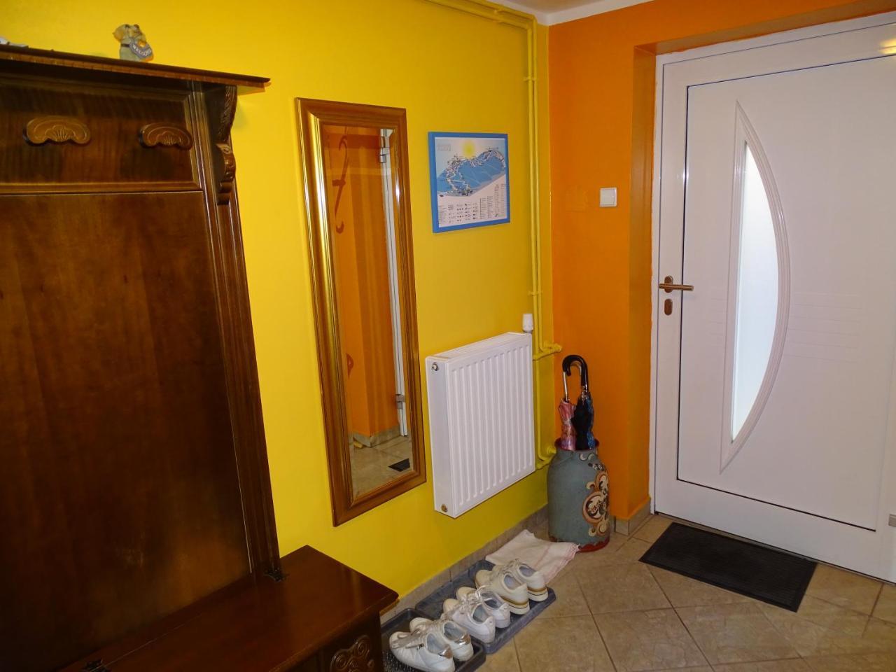 Sobe-Apartma Maribor Buitenkant foto