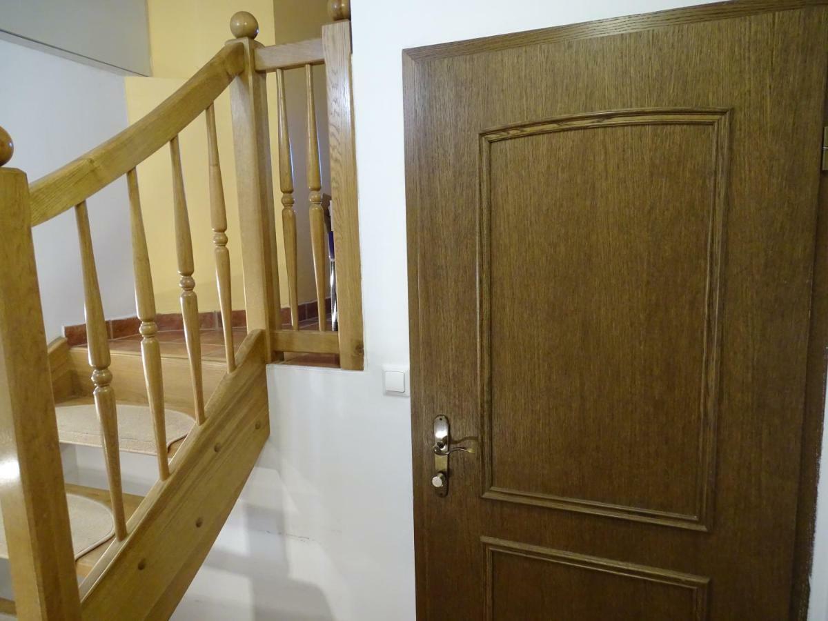 Sobe-Apartma Maribor Buitenkant foto